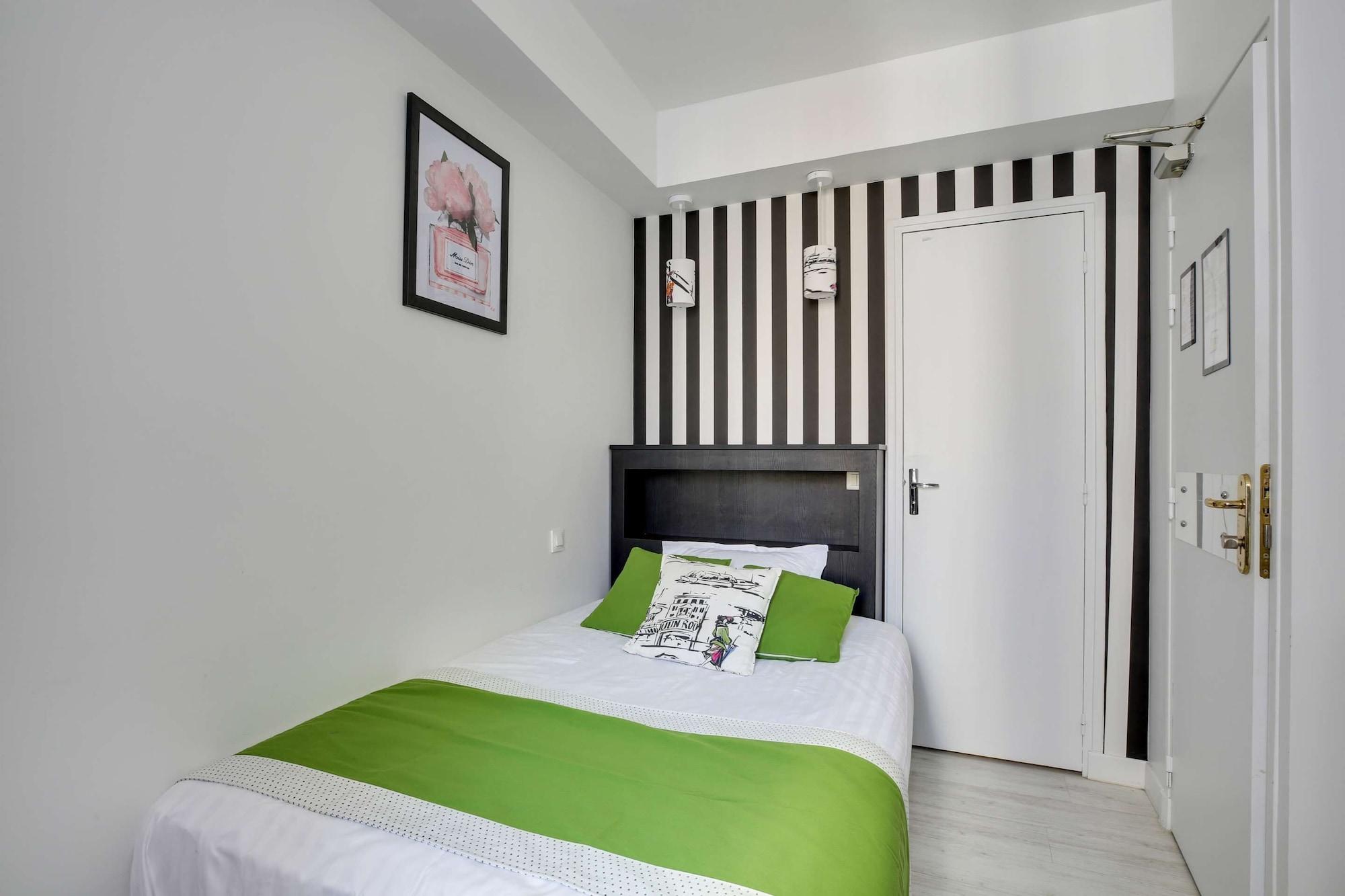 Hotel Riviera Elysees Paris Dış mekan fotoğraf