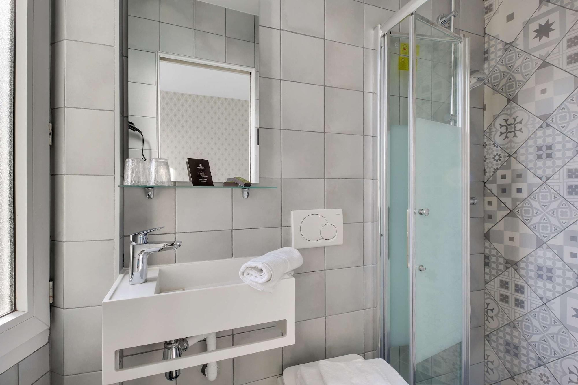 Hotel Riviera Elysees Paris Dış mekan fotoğraf