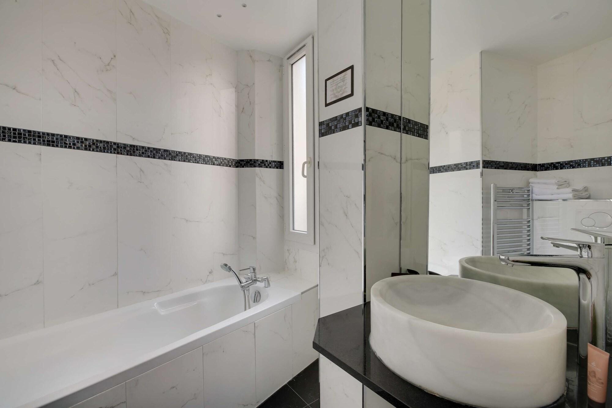 Hotel Riviera Elysees Paris Dış mekan fotoğraf