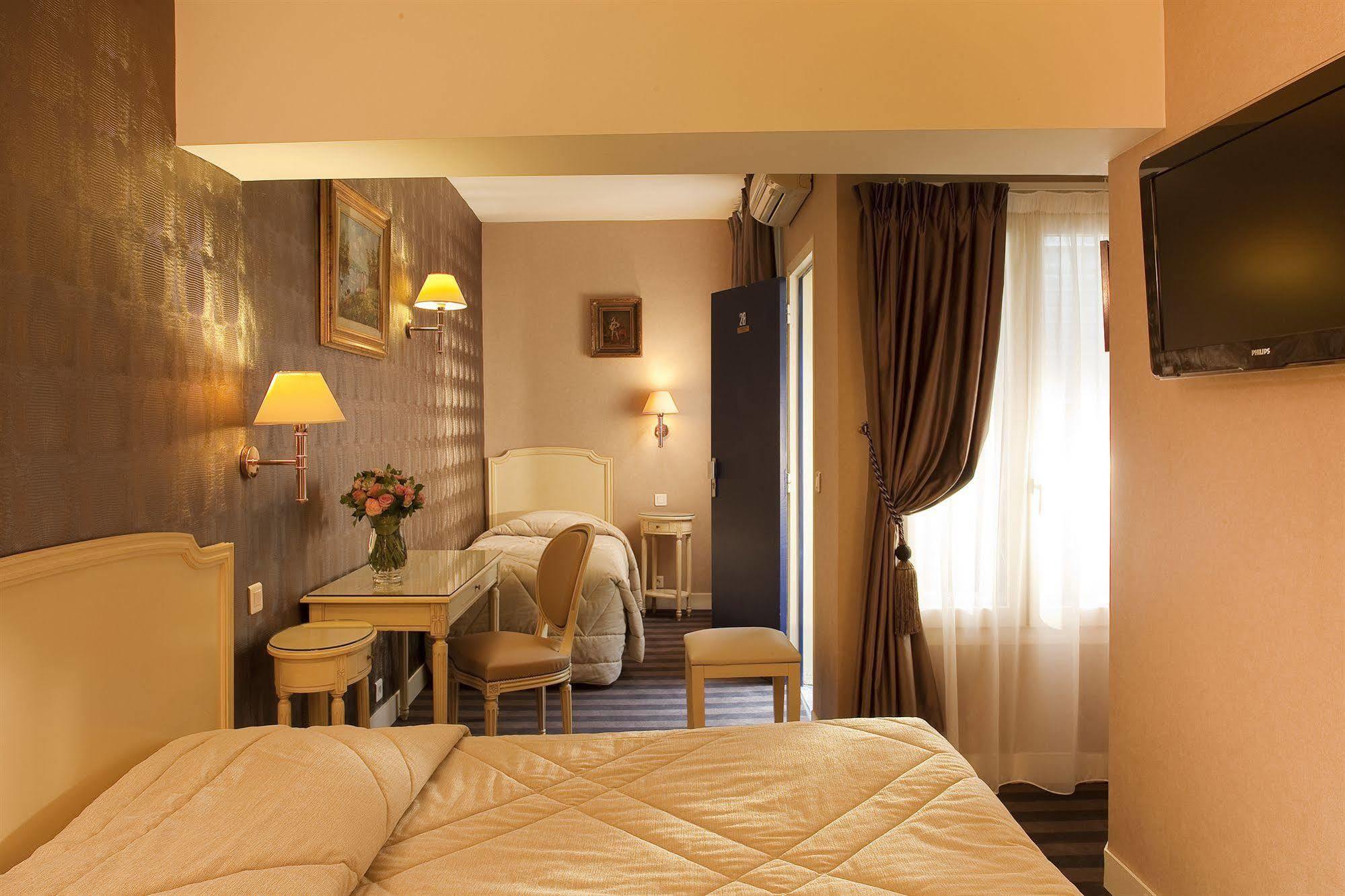 Hotel Riviera Elysees Paris Dış mekan fotoğraf